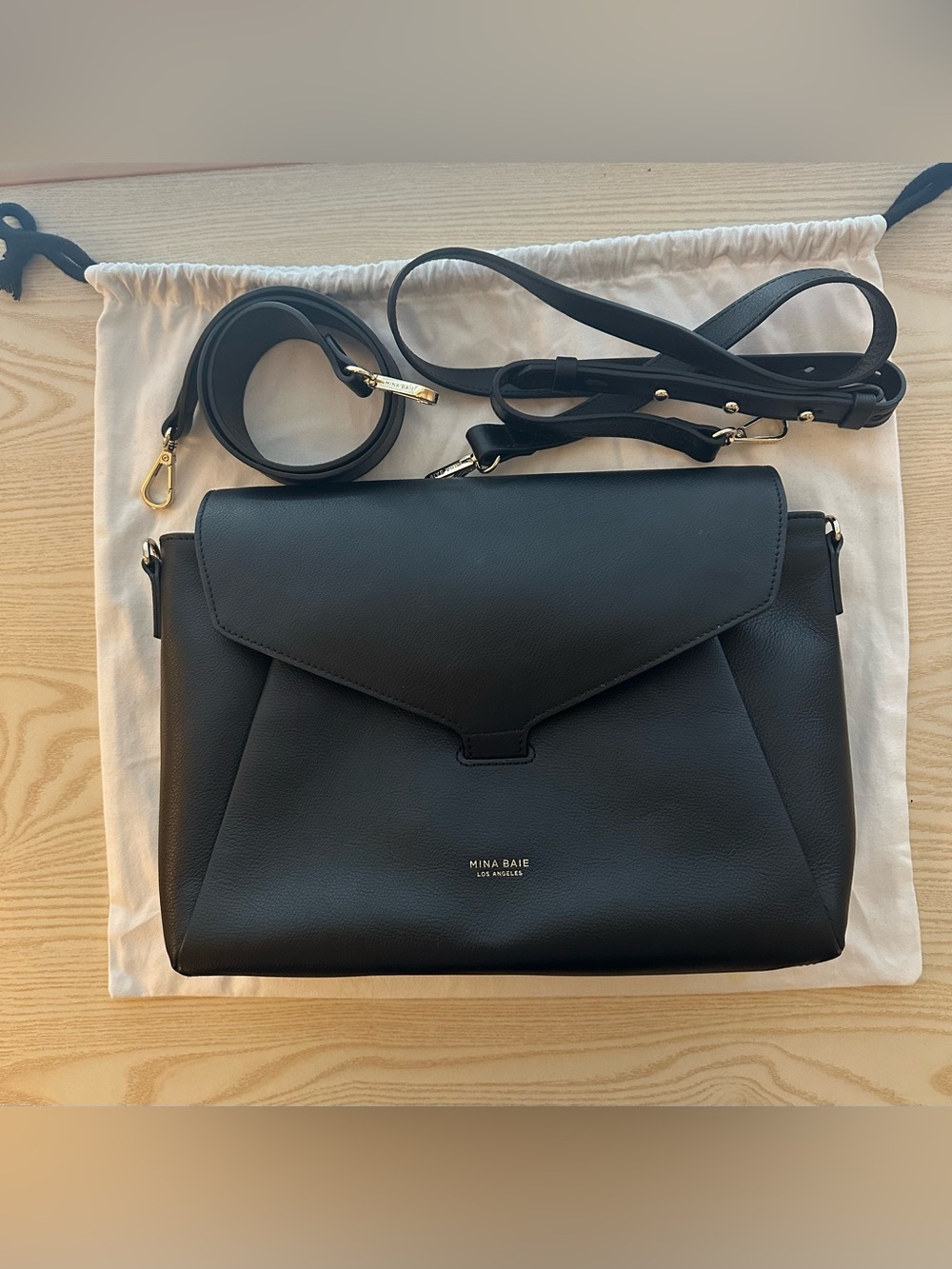 RARE FIND! Mina Baie Audrey Black Leather